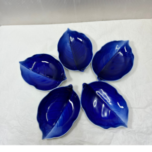 深川制叶形小碟 |  Fukagawa Leaf Shape Platter