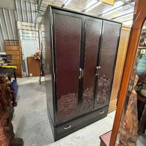 大衣柜 | Wardrobe