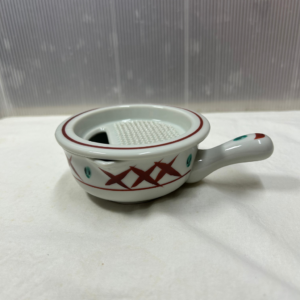 食磨器 | Food Grinder